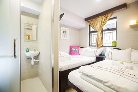 Happy Bee Hostel