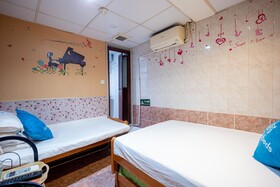 Lucky Hostel