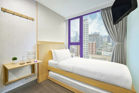 Minimal Hotel Midtown