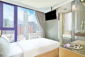 Minimal Hotel Midtown