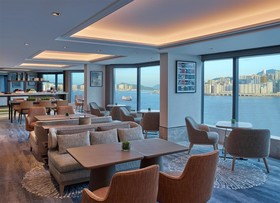 New World Millennium Hong Kong Hotel
