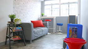 Starpacker Hostel