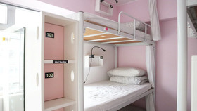 Starpacker Hostel