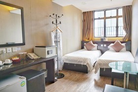 Minimal Hotel Avenue