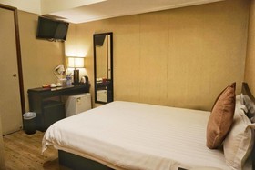 Minimal Hotel Avenue