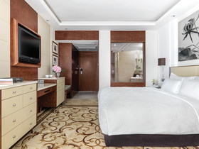 The Langham Hong Kong