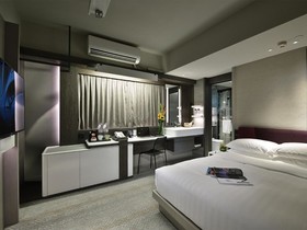 Xi Hotel