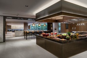 Sheraton Hong Kong Tung Chung Hotel