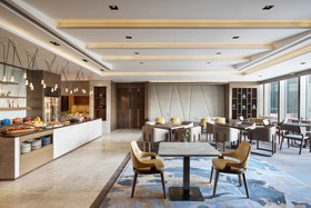 Sheraton Hong Kong Tung Chung Hotel