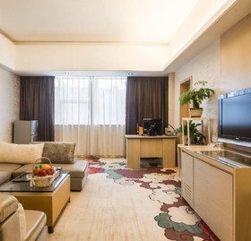 Eastern Five Continents Hotel