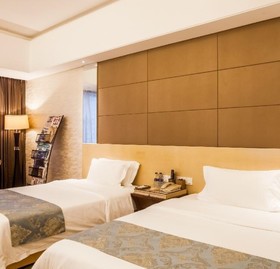 Eastern Five Continents Hotel