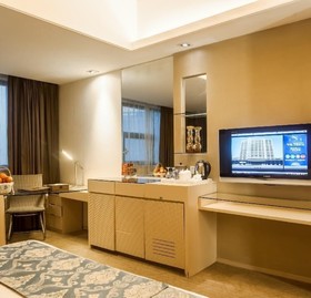 Eastern Five Continents Hotel