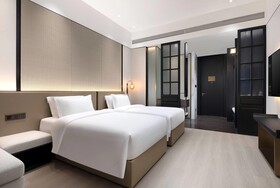 Days Hotel by Wyndham Shantou Zhugang
