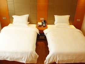 GreenTree Inn Guangdong Shantou Changping Road Express Hotel