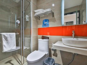 7 Days Premium Beijing Maju Bridge Liandong U Valley Branch