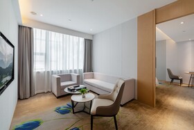Apex Hotel