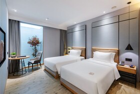 Apex Hotel
