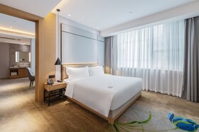 Apex Hotel