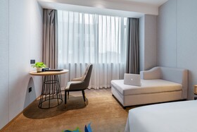 Apex Hotel