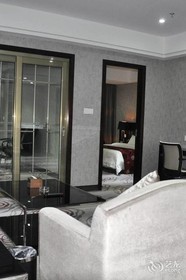 Campanile Hotel Shenzhen Longcheng Plaza Metro Station