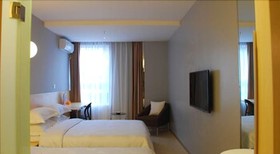 Colour Inn She Kou Branch