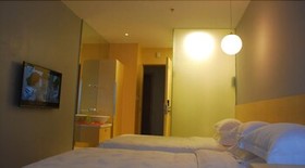 Colour Inn She Kou Branch