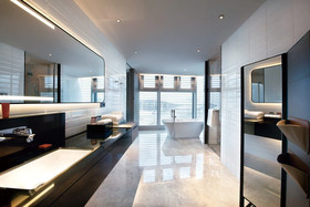 Crowne Plaza Shenzhen WECC
