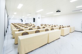 Golden Central Hotel Serviced Residence-