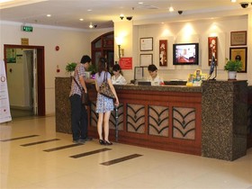 GreenTree Inn Shenzhen Dongmen Hotel