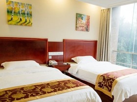 GreenTree Inn ShenZhen Huanggang Port South Futian Road Express Hotel