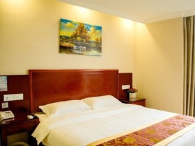 GreenTree Inn ShenZhen Huanggang Port South Futian Road Express Hotel