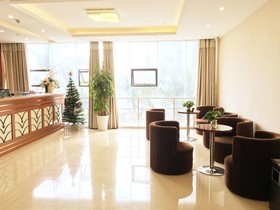 GreenTree Inn ShenZhen Huanggang Port South Futian Road Express Hotel