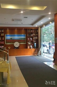 Home Inn Shenzhen Bao'an Airport Branch