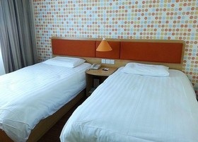 Home Inn Shenzhen Bao'an Airport Branch