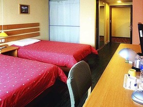 Home Inn Shenzhen Xixiang Subway Station