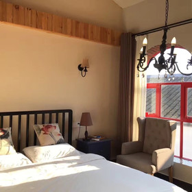 Huafang Inn