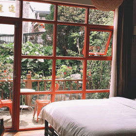 Huafang Inn