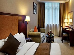 Shenzhen Donghua Jiayue Hotel