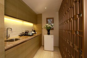 The LA Hotel