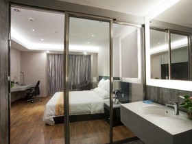 Phoenix Fountain Hotel