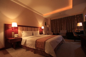 Qianbaizhou Business Hotel