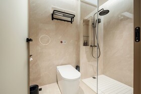 Relax Hotel Shenzhen Bao'an Airport