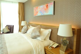 Gems Cube International Hotel