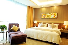Gems Cube International Hotel