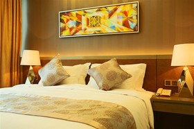 Gems Cube International Hotel