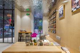 Shenzhendongzhan Ranz Hotel