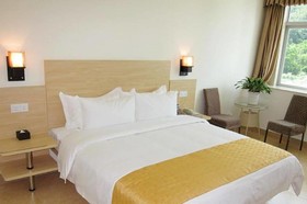 Shezhen Jinzun Holiday Hotel