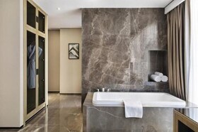 S hotel by BBhol Shenzhen