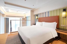 The Shirriz Holiday Hotel