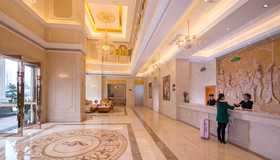 Vienna Classic Shenzhen Longhua Bus Station